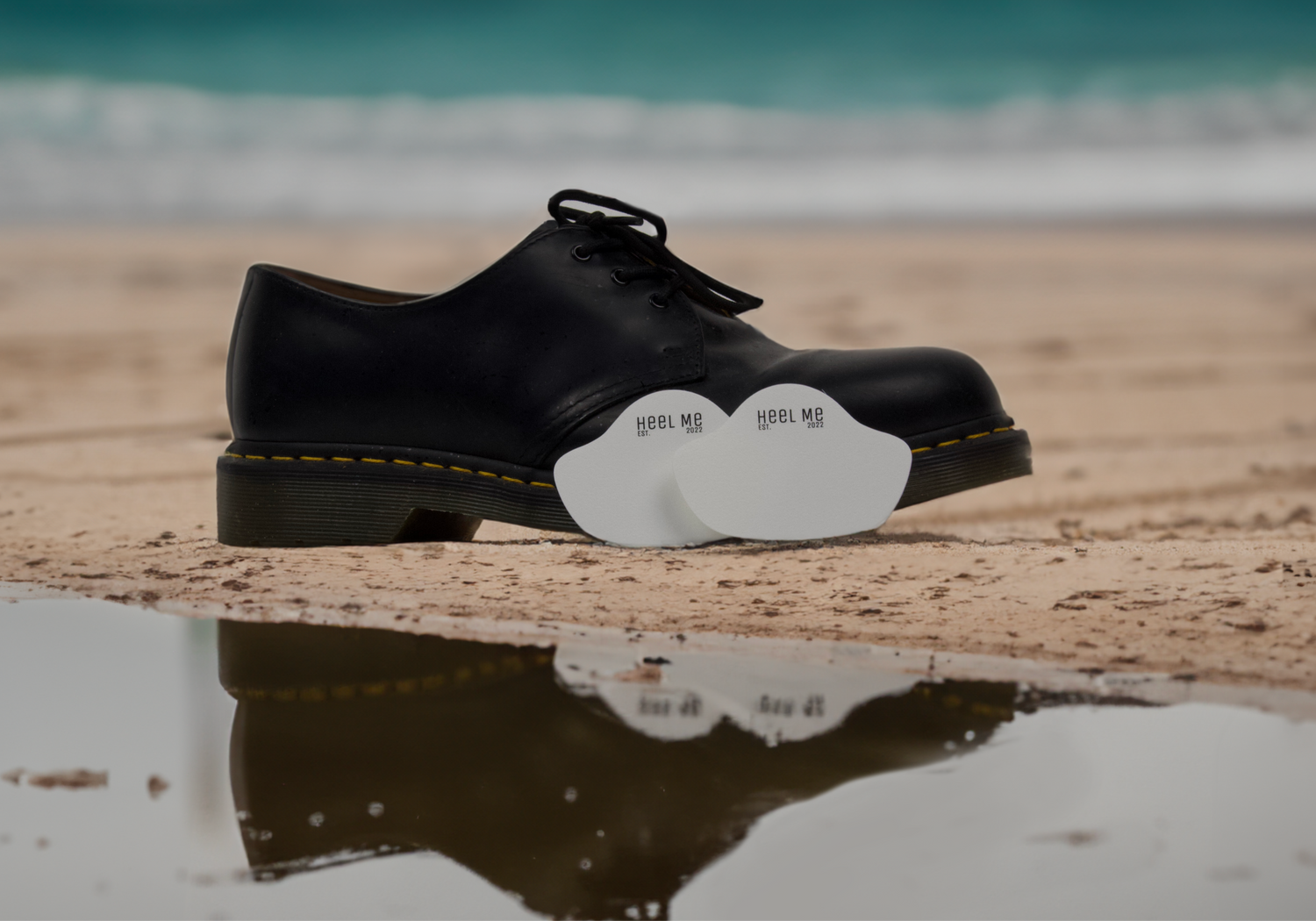Fix broken heel caps with Heel Me's durable and eco-friendly shoe repair kits. Extend your shoes' lifespan with our easy-to-use, innovative inserts that provide comfort, support, and sustainability. Prevent blisters and reduce your environmental footprint. Shop now at HeelMe.eu and step into a greener future.
